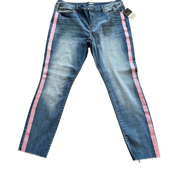 Project Runway Y2K One-Shoulder Choker Top & Pants Set - Picture 5 of 6